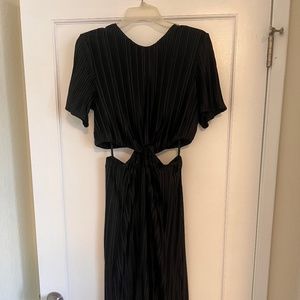 Pleated midi dress with cutouts